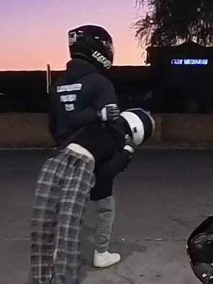He wanted my spot light 🤣🙄 @madison.dy  • • • ••• Code: Revzz  10% OFF - Cardo & Amotopart  15% OFF - NBT (armored clothes) 5% OFF - Motoloot (keychains/helmet covers) ••• • • • • • #sportbikelife #sportbike #couplegoals #motorcycle #funnybiker