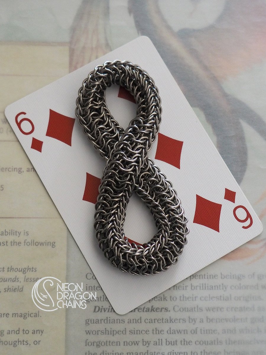 Mobius Fidget Toy / Titanium product image (3)
