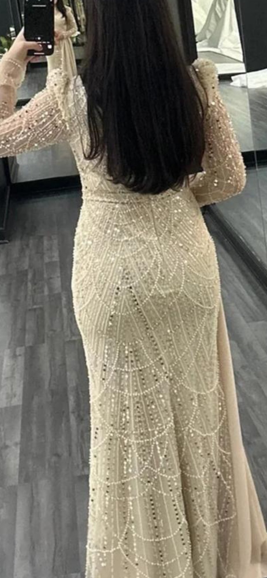 Luxury dress product image (2)