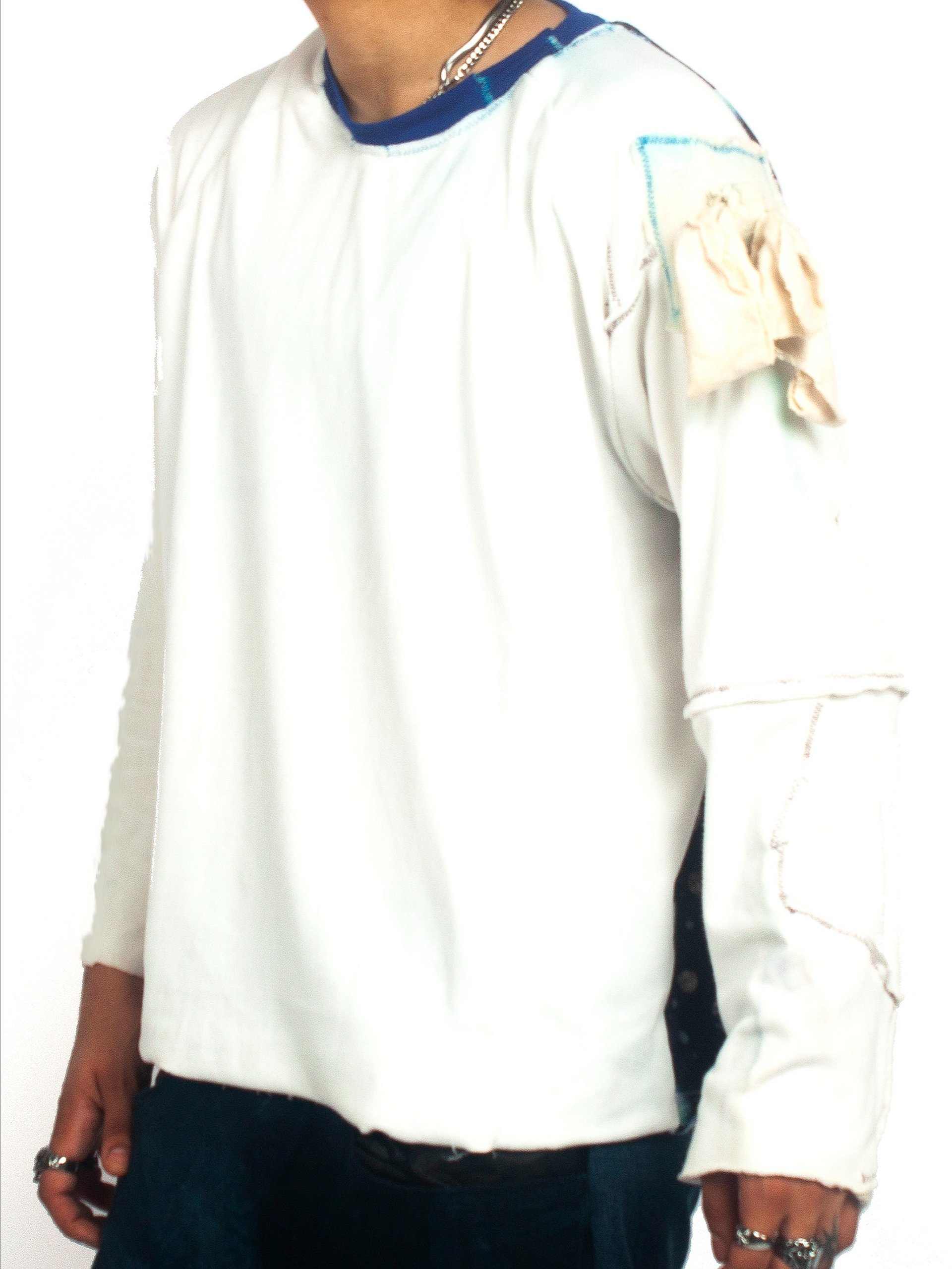 RAGLAN TEE L - BOW - W/B product image (2)