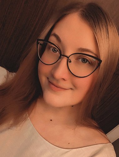 Got my favorite frames back! I missed the iconic cat eyes.