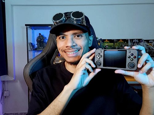 Thank you downtoearthdev for gifting me my new Anbernic RG35XX H handheld console from my @jointhrone wishlist! I've been eye...