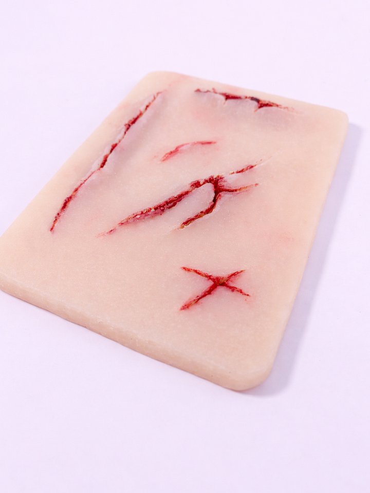 Hyperrealistic Wounds for Suture Practice product image (1)