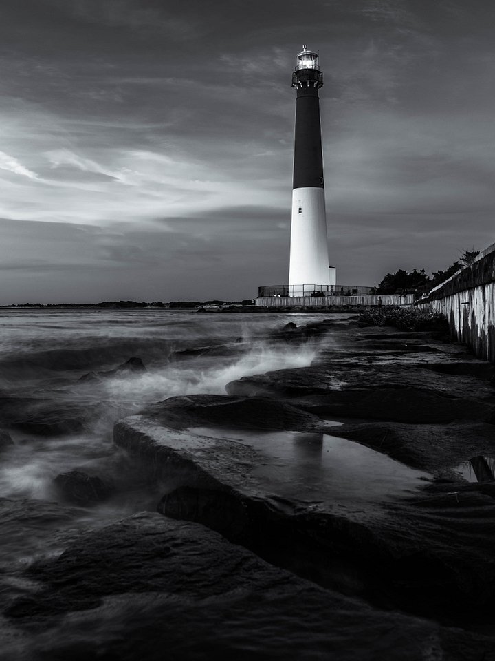 Beacon B&W product image (1)