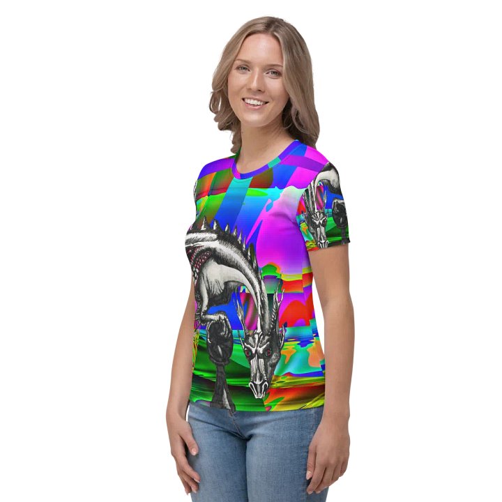 Dragon glimpsed T shirt product image (1)
