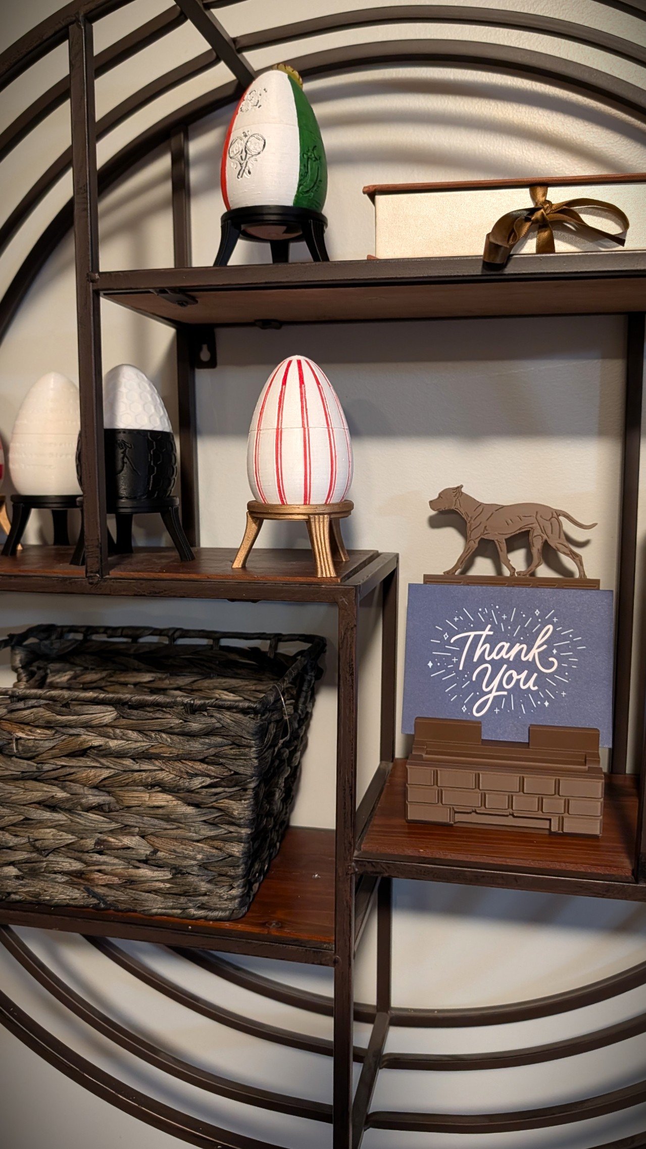3D Printed Egg Container with Pit Bull Figurine | Hand-Painted Desk Decor Gift product image (4)