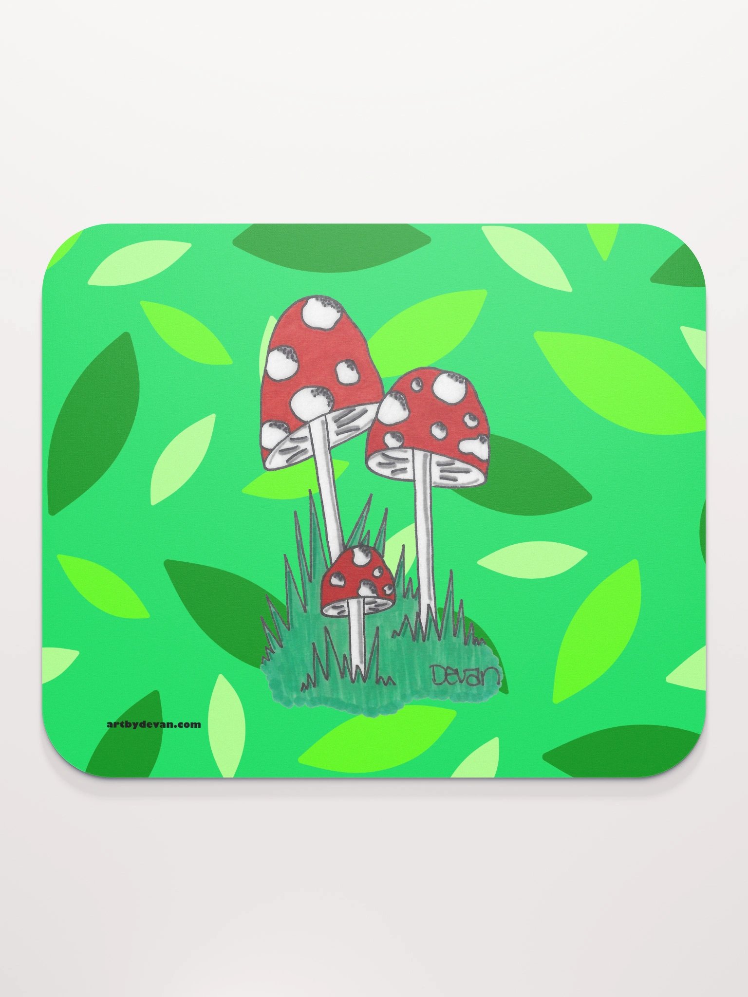 Red Mushroom Trio Mousepad product image (2)