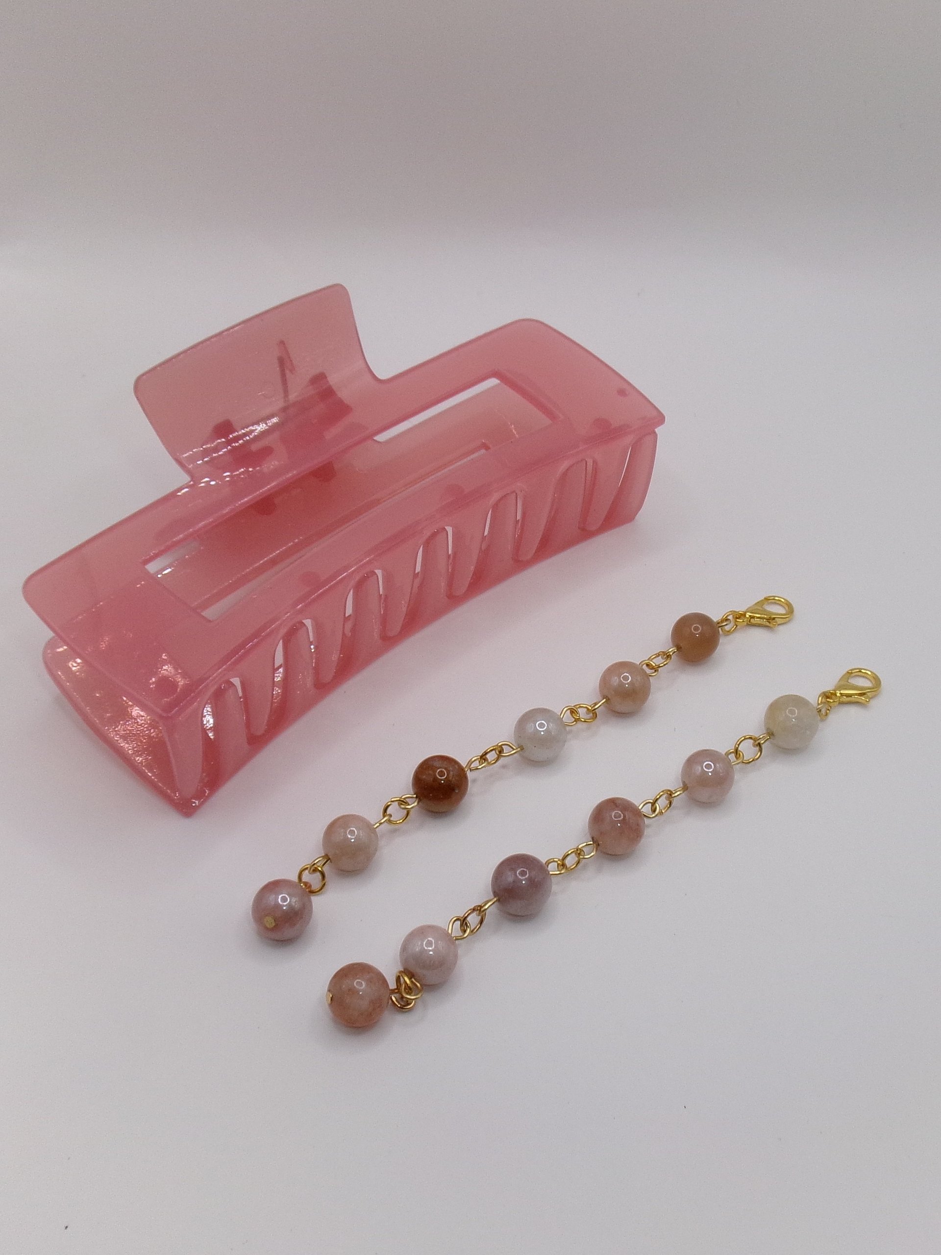 Pink Beaded Claw Clips product image (1)