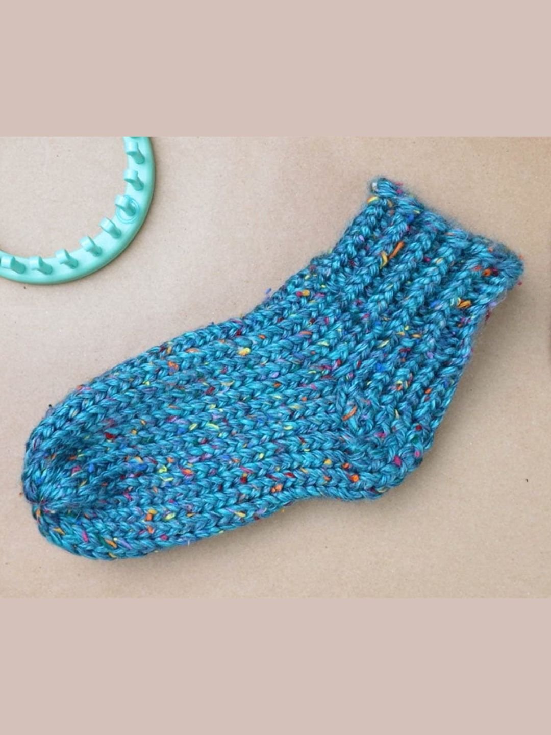 Loom Knit Slipper Socks (Digital PDF Pattern) product image (4)