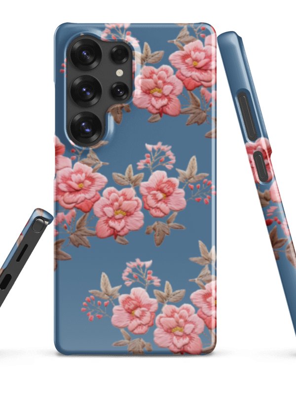 Blue Summer Garden Snap Case for Samsung® with Embroidery Effect - GESTICKTE ROSEN SCHUTZHÜLLE BLAU product image (7)