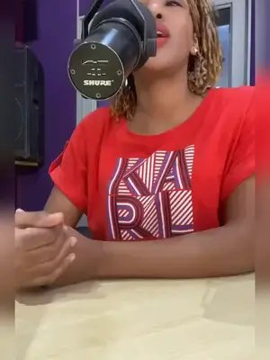 Sneak peek alert! A few moments from my LIVE. Tune in LIVE for the full experience.