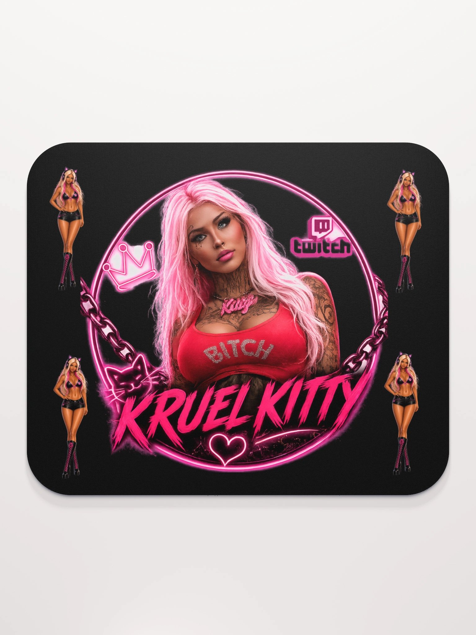 Kitty loves the mouse product image (2)