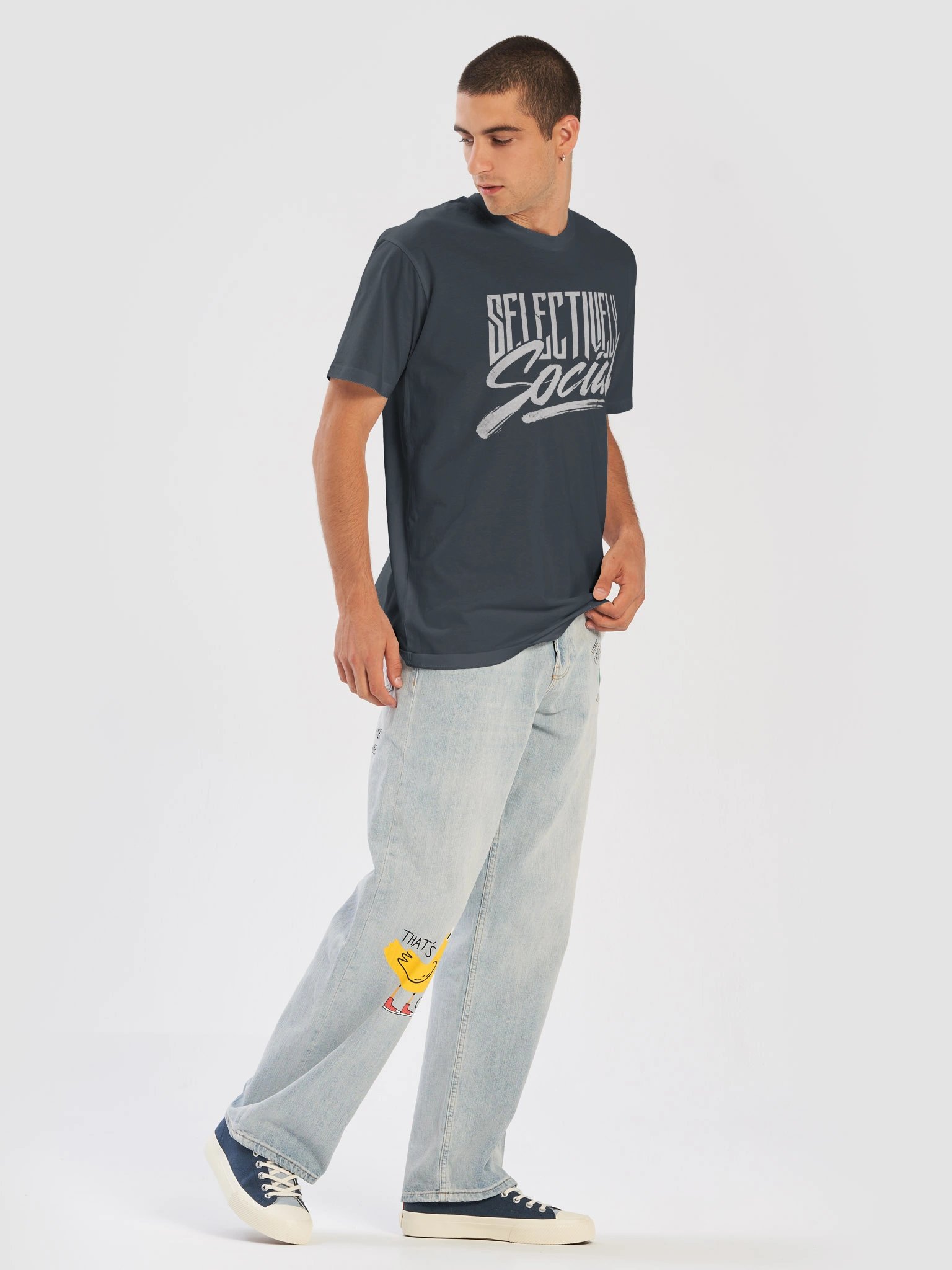 Selectively Social: T-Shirt product image (3)