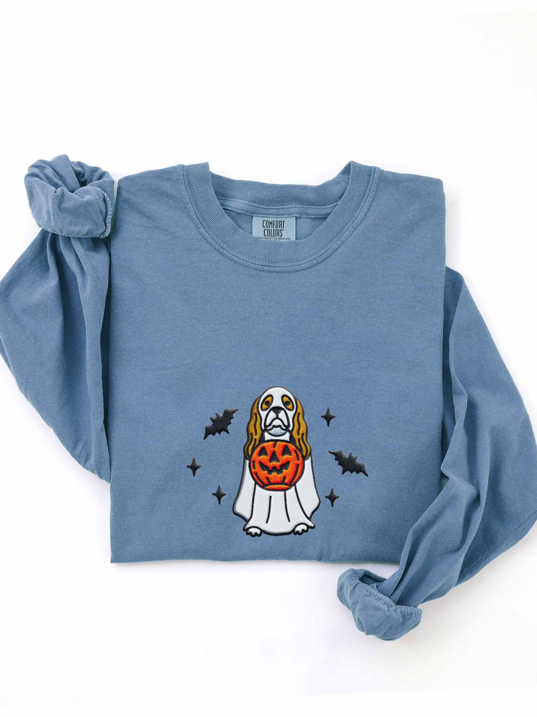 Halloween American Cocker Spaniel(Parti, Brown & White) Embroidered Long-sleeved T-Shirt product image (1)