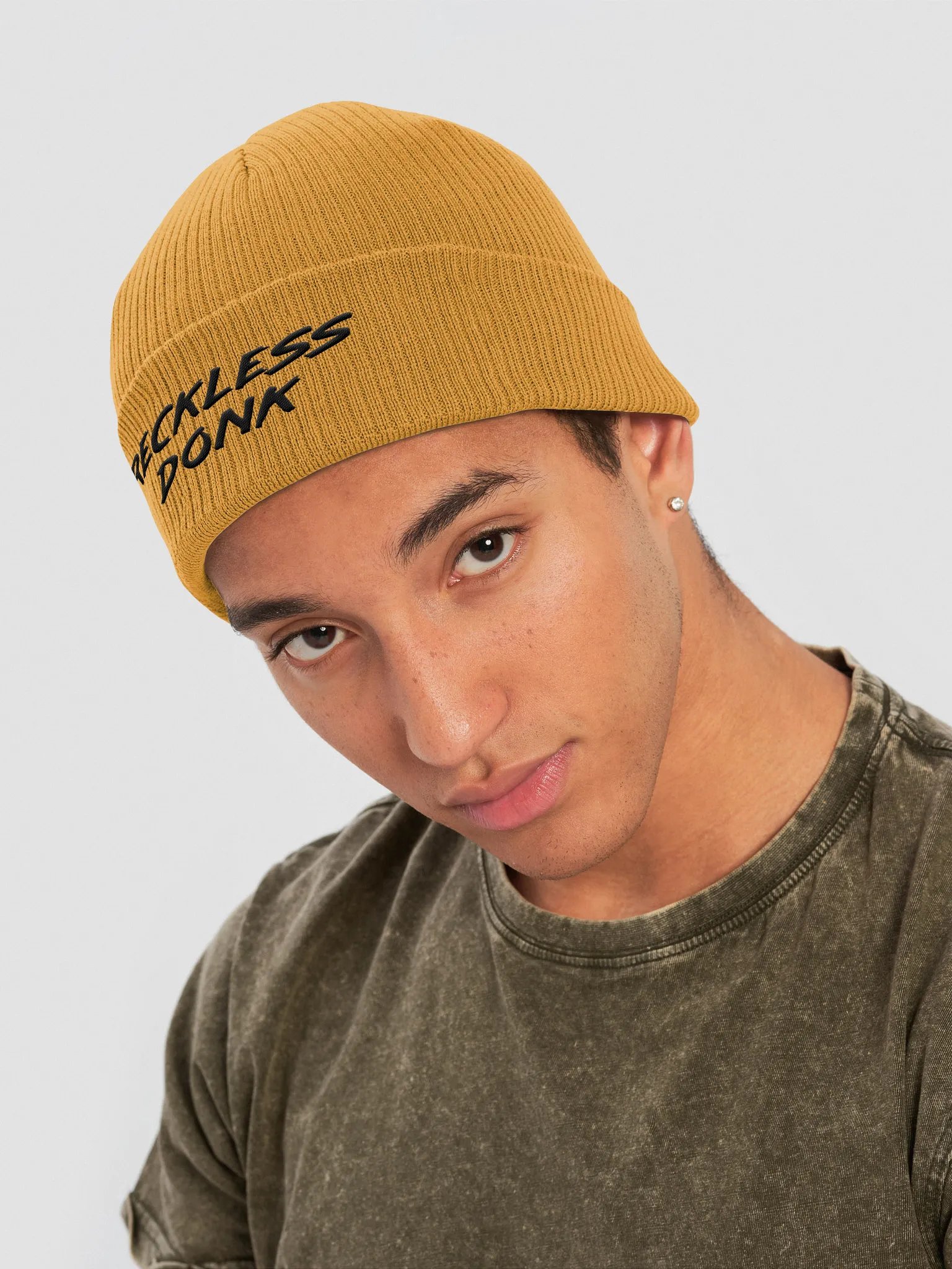 RD Beanie "Black Logo" product image (58)
