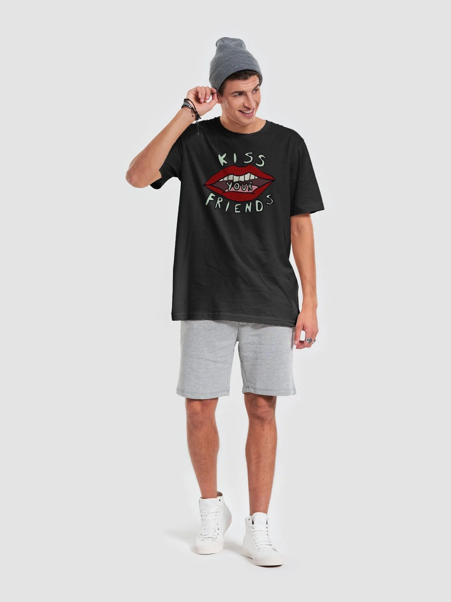 Kiss Your Friends T-Shirt product image (3)