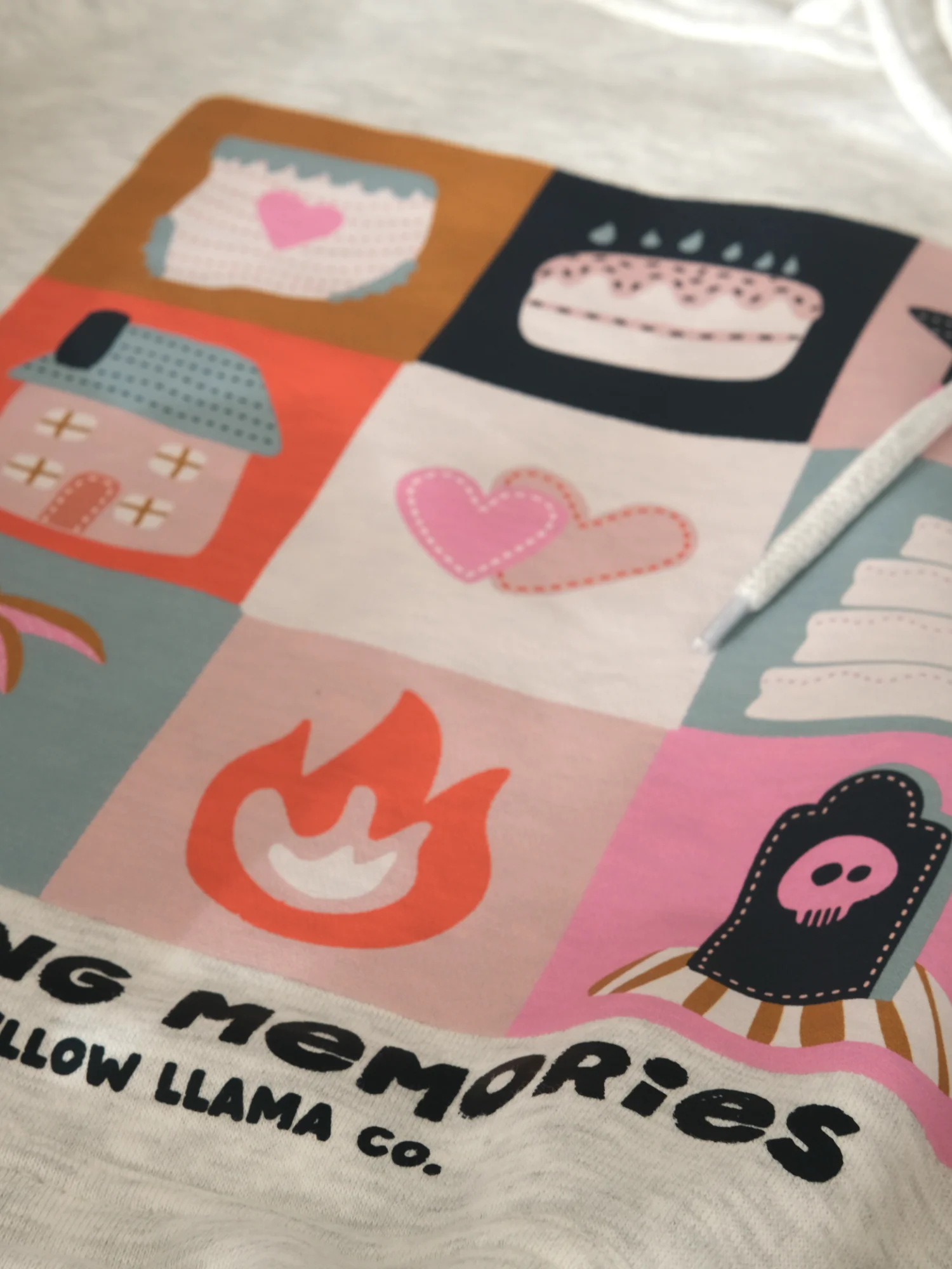 Making Memories Hoodie product image (2)