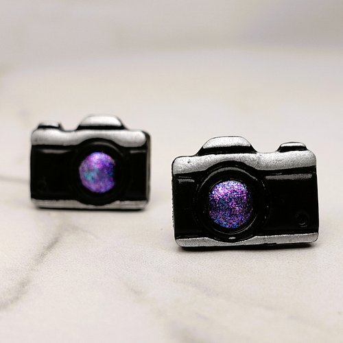 Here are some great earrings for any photographers in your life (including you). I really love how the color shift paint made...