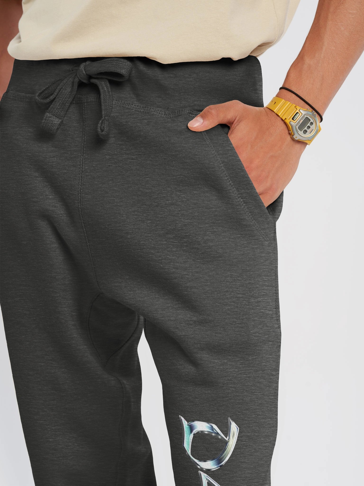 D4L Chrome Joggers product image (10)
