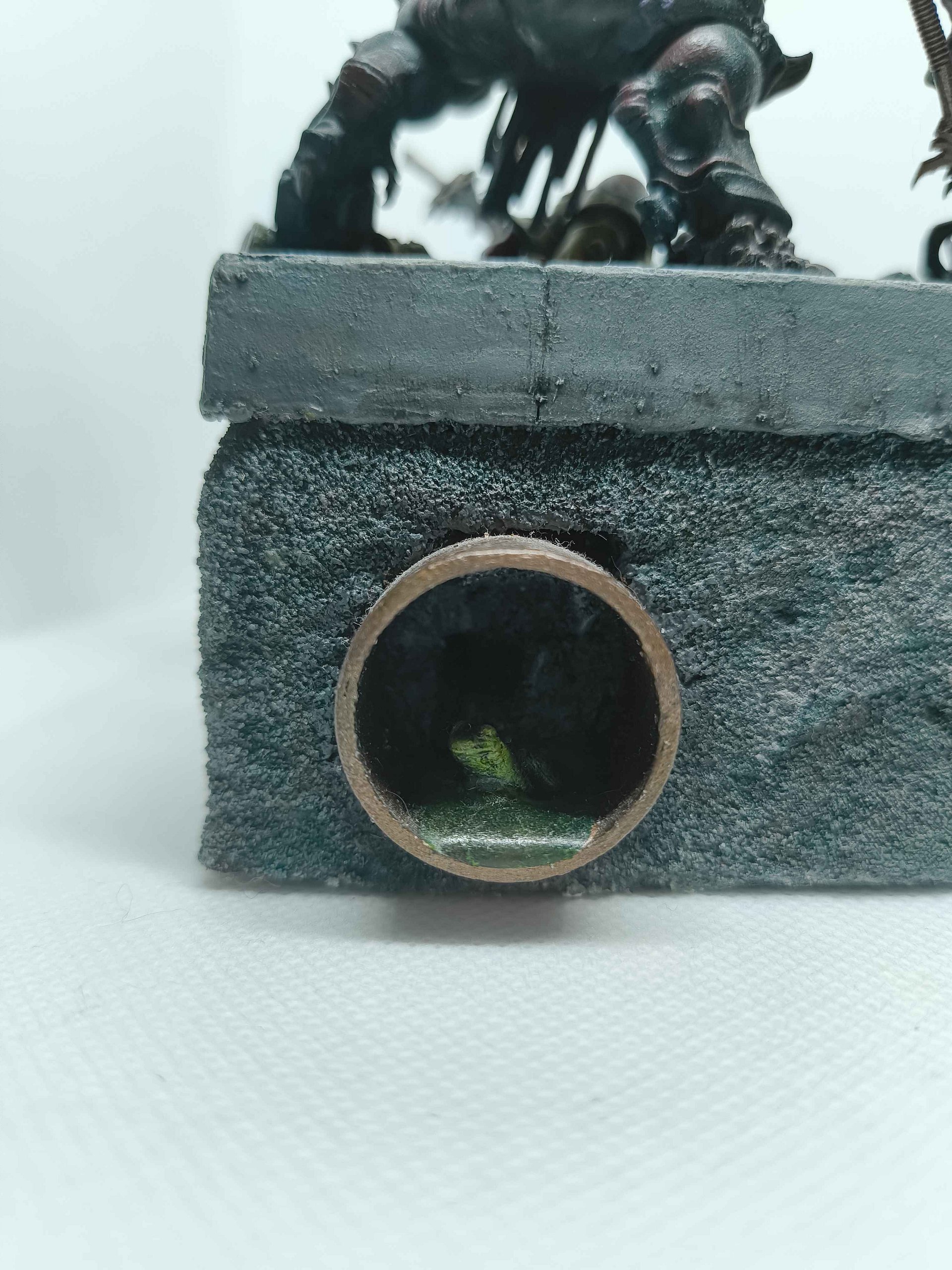 Grey Knight vs Chaos Diorama product image (6)