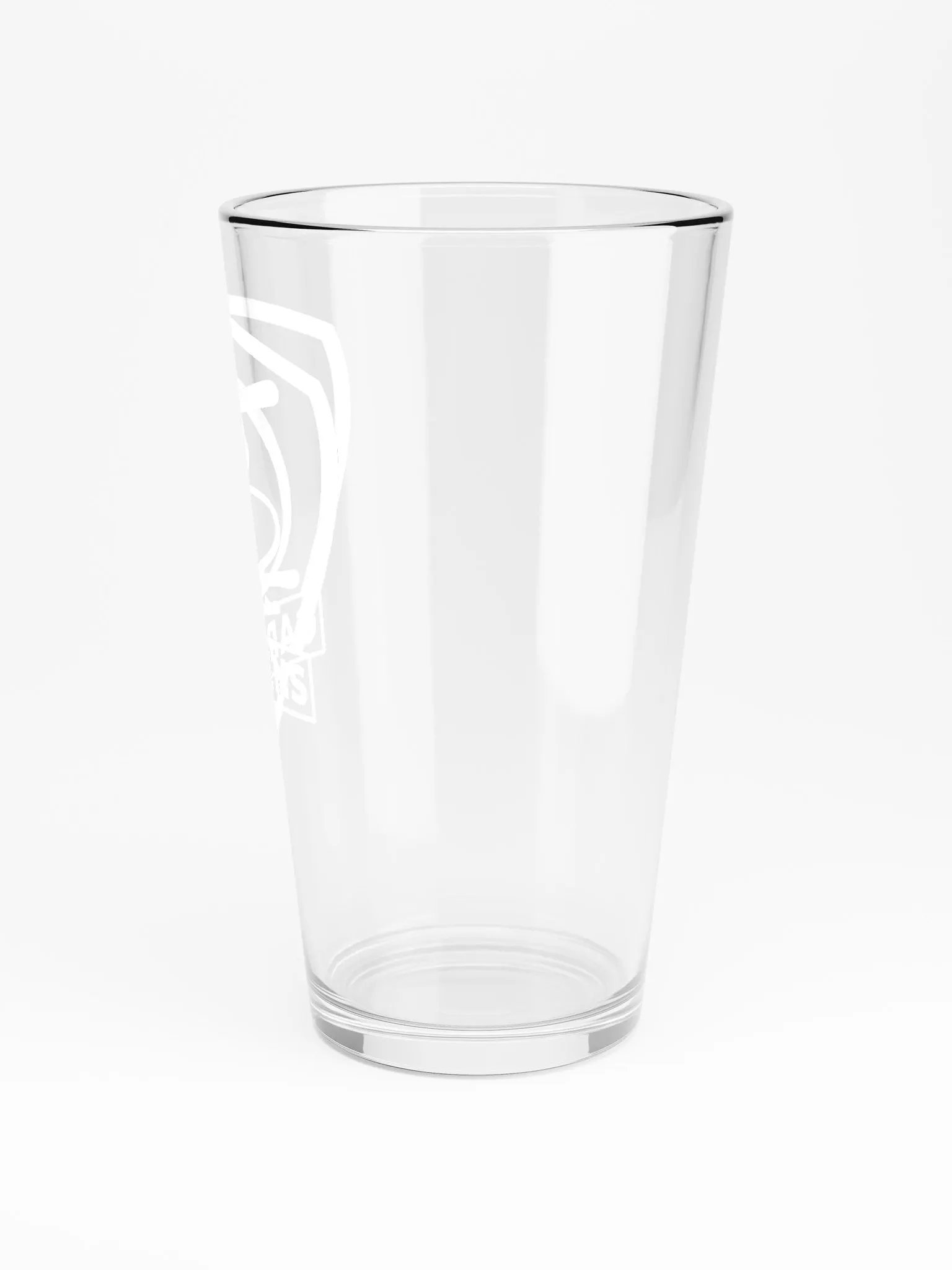 CARTMENS OG WHITE - PINT GLASS product image (3)