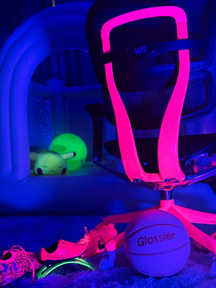 The Glossier product image (1)
