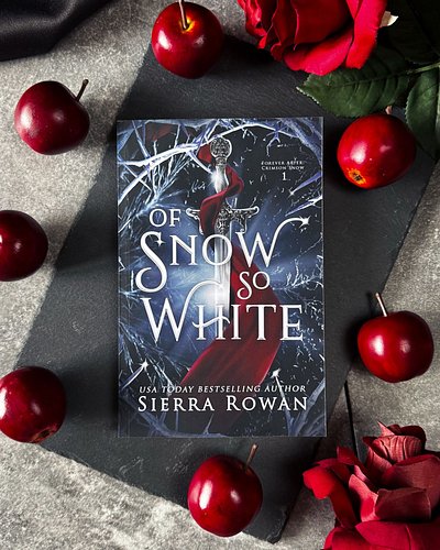 This spicy why choose fantasy romance series has:

🍎 Fated mates
🍎 Touch her and die
🍎 Multiple-creature harem
🍎 Heroes with ...