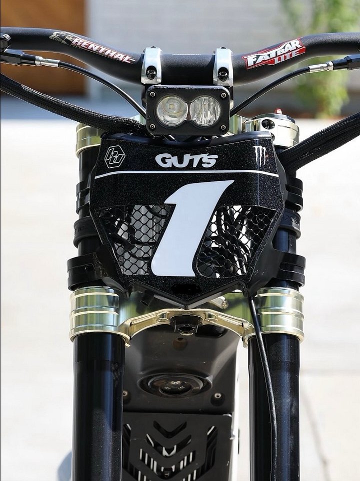 Budget Vented Motocutz Plate product image (1)