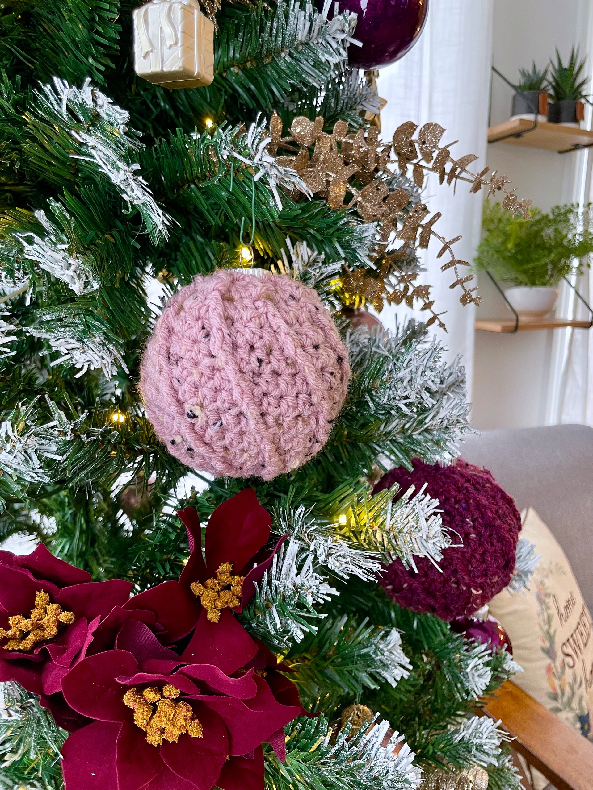 Cable Swirl Bauble Crochet Pattern | Instant PDF download with Chart and Photo Tutorial product image (5)