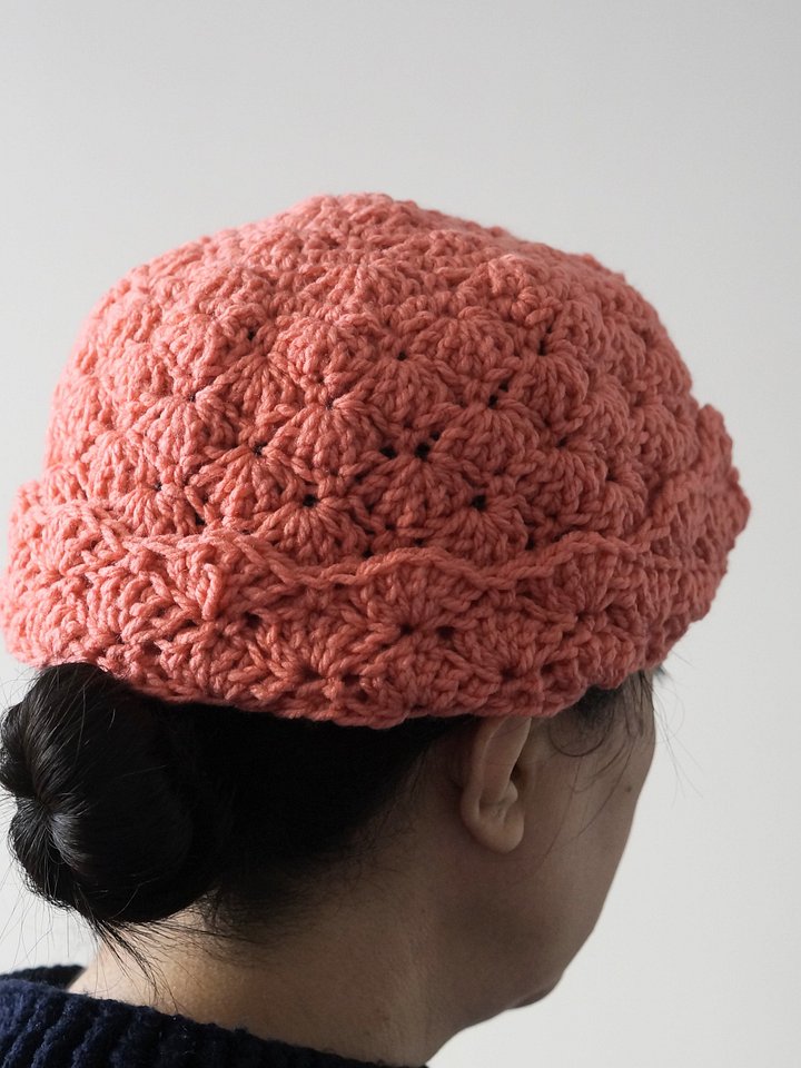 Shell stitch fisherman beanie crochet pattern product image (1)