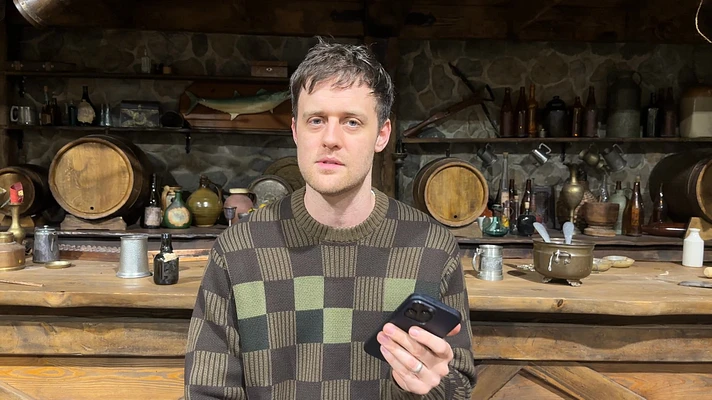 Video thumbnail