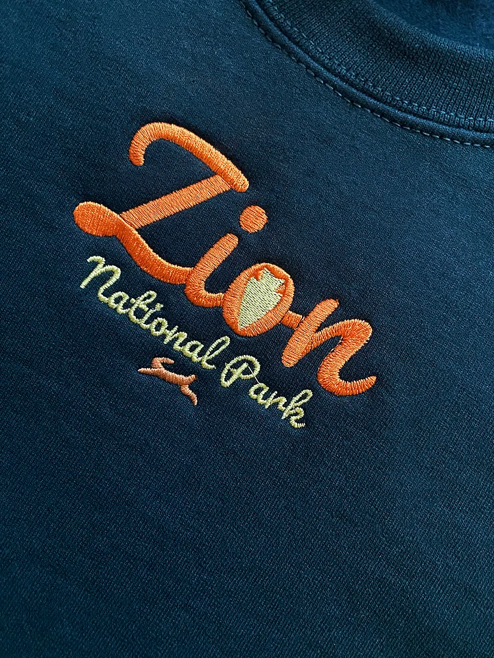 chfpar ZION National Park Celebration Sweatshirt product image (1)