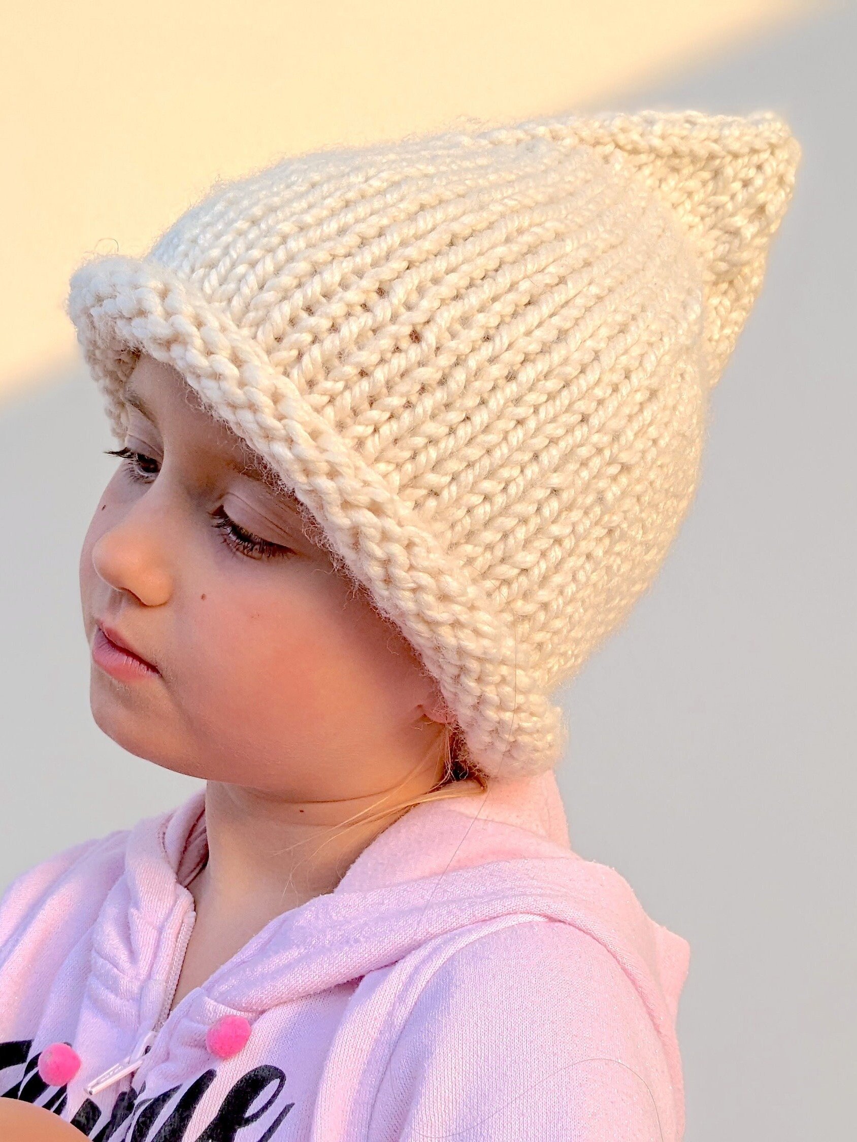 Pointy Witch Knit Hat Pattern product image (9)