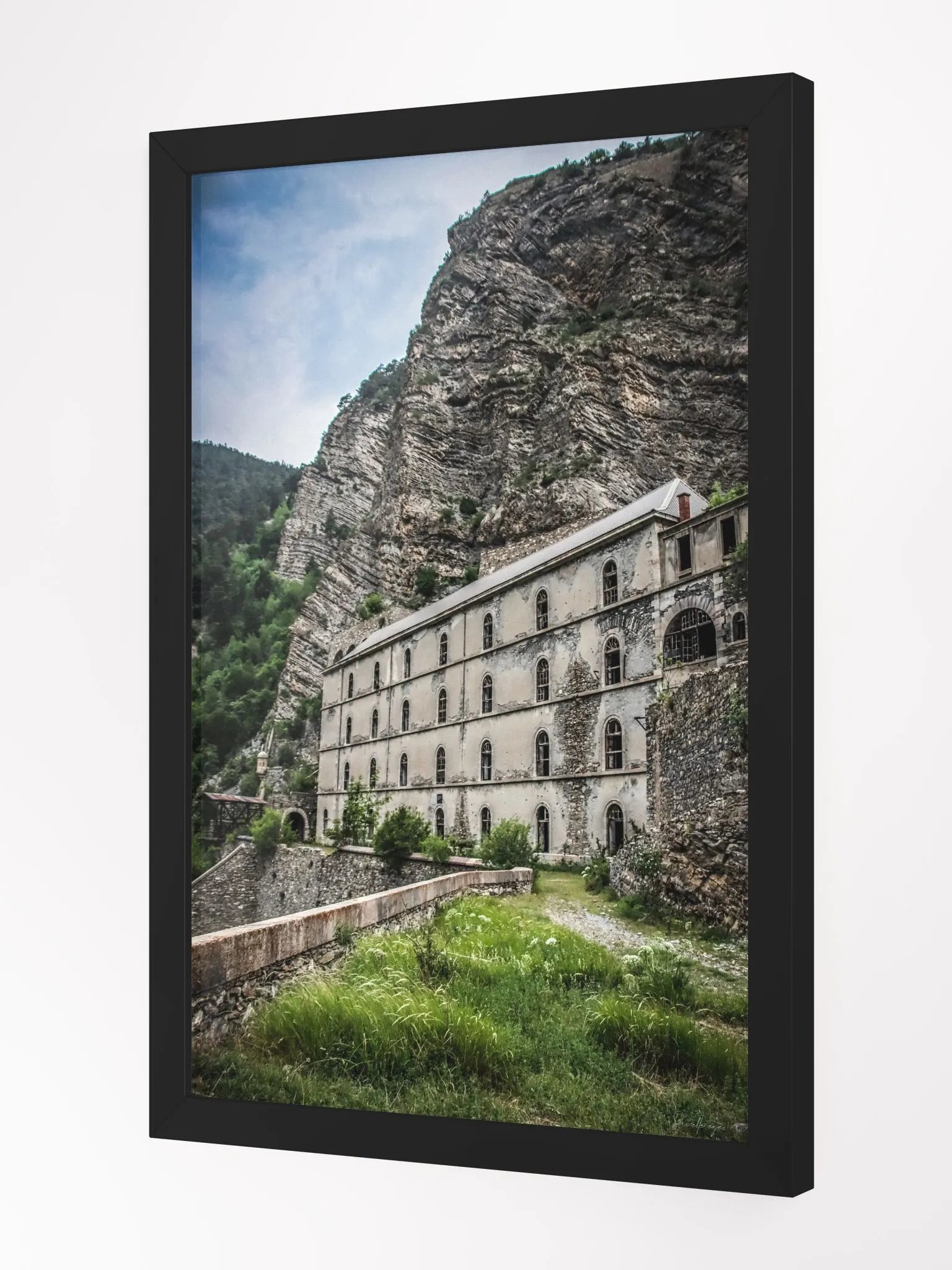 Print Fine Art Prestige - The Last Stronghold – Abandoned Mountain Fortress - Urbex France product image (4)