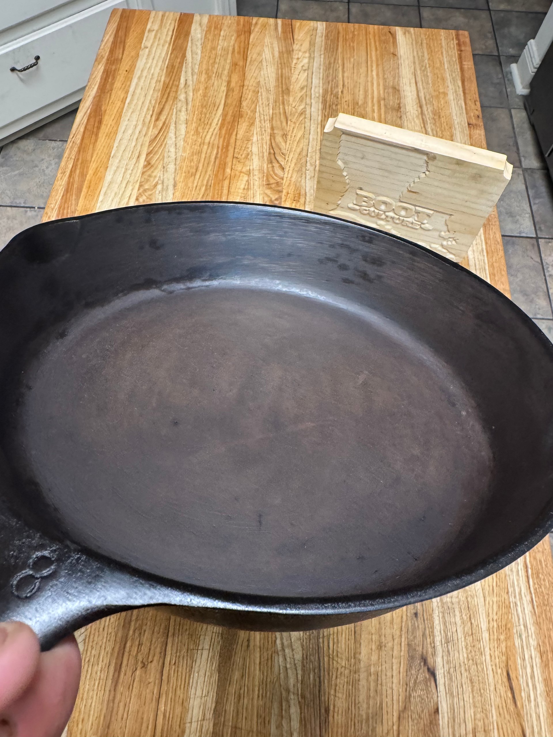Vintage #8 Unmarked Wagner Cast Iron Skillet product image (4)