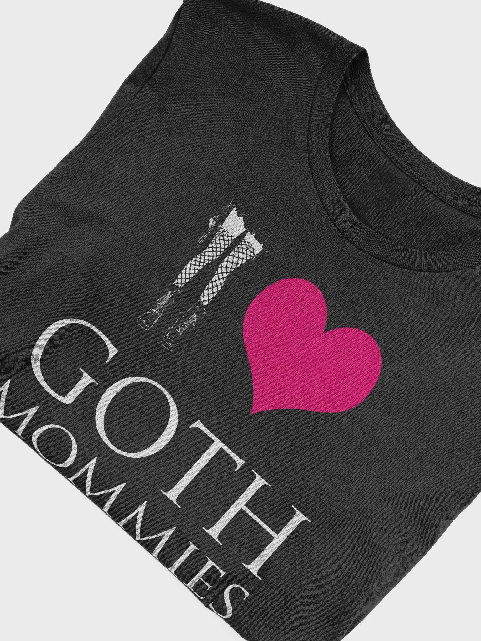I <3 Goth Mommies Tee product image (55)