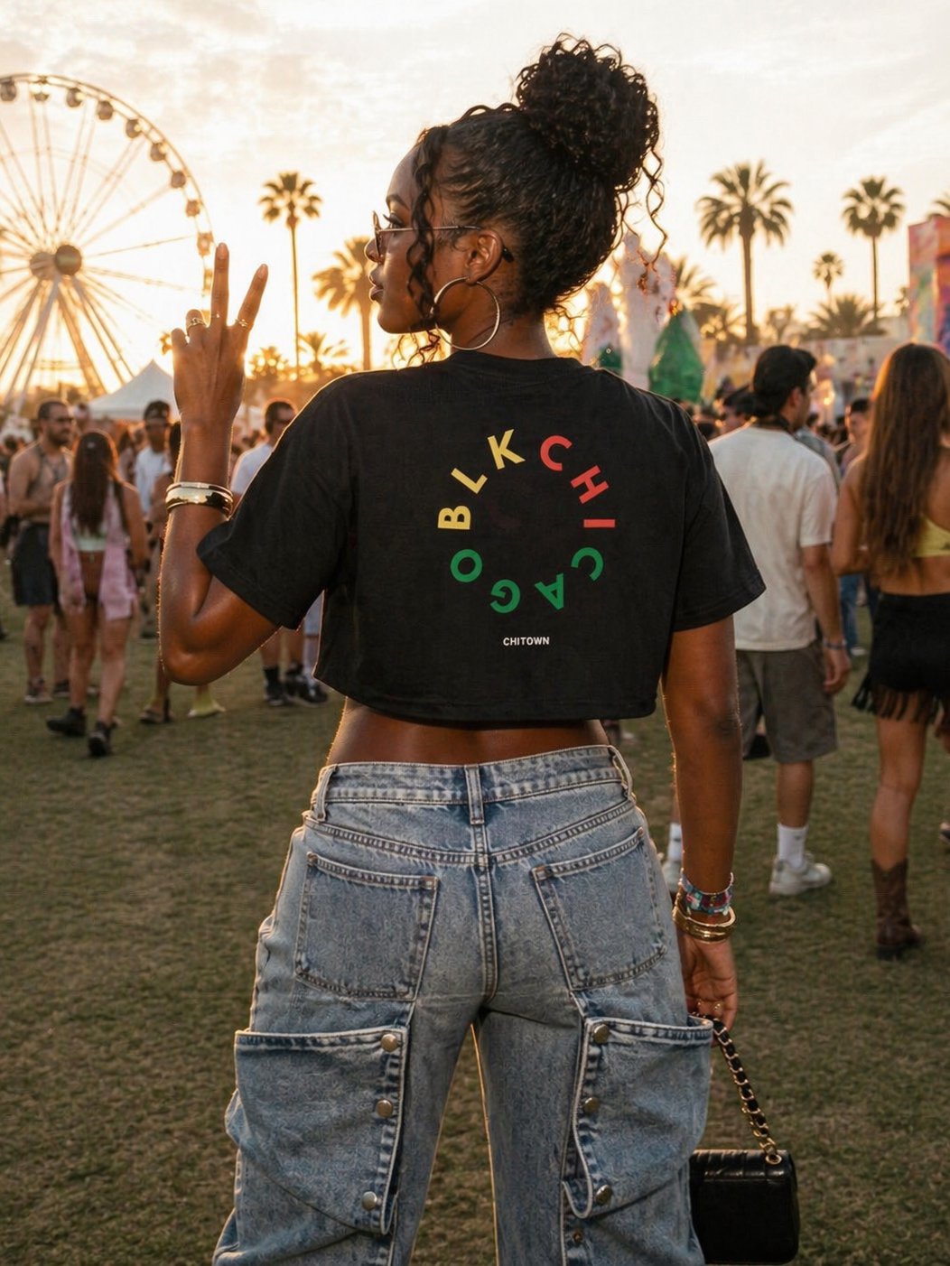 IYKYK BLK Chicago Cropped Tee product image (2)