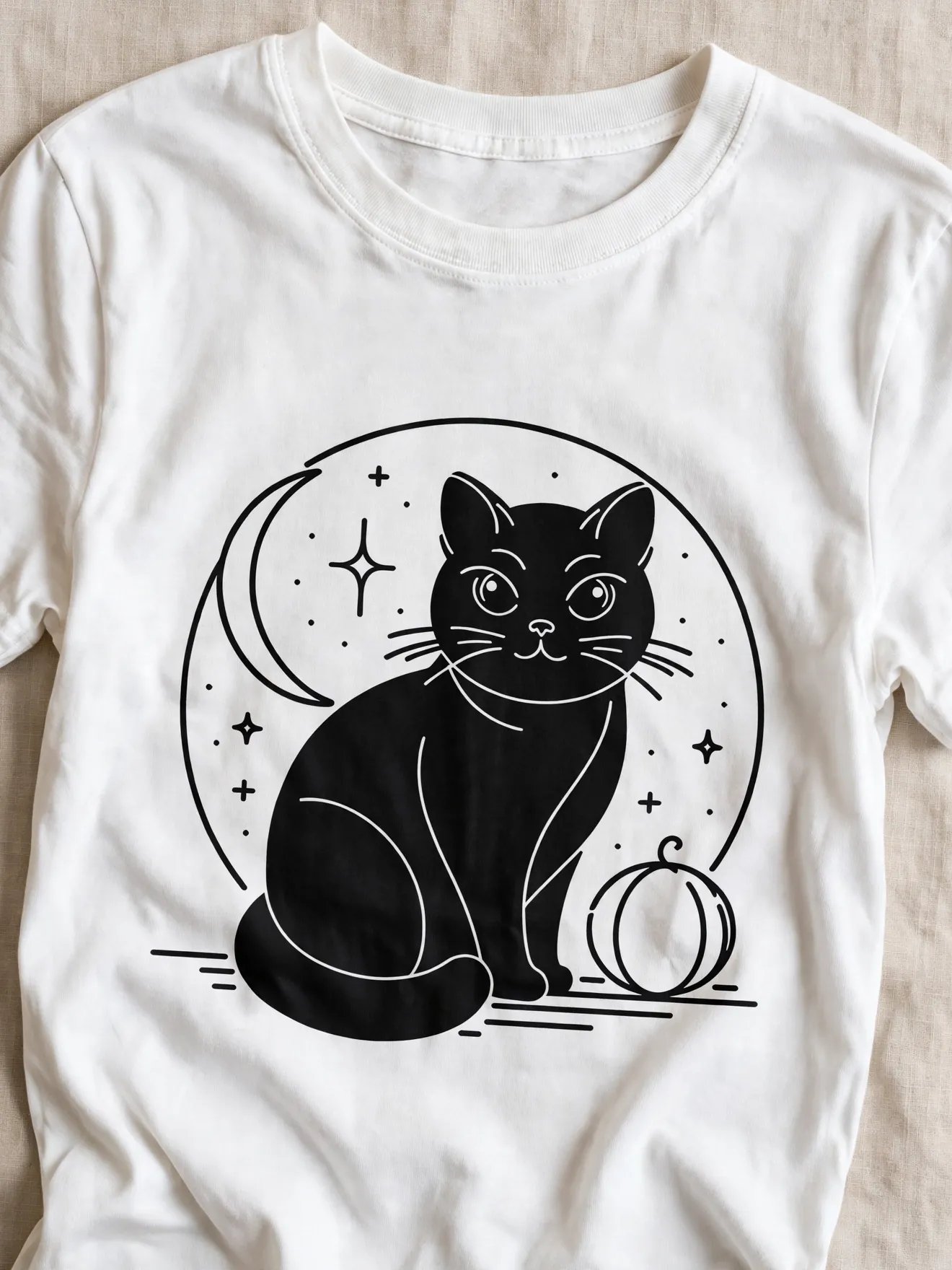 Midnight Cat Graphic T-shirt | IDLAR product image (2)