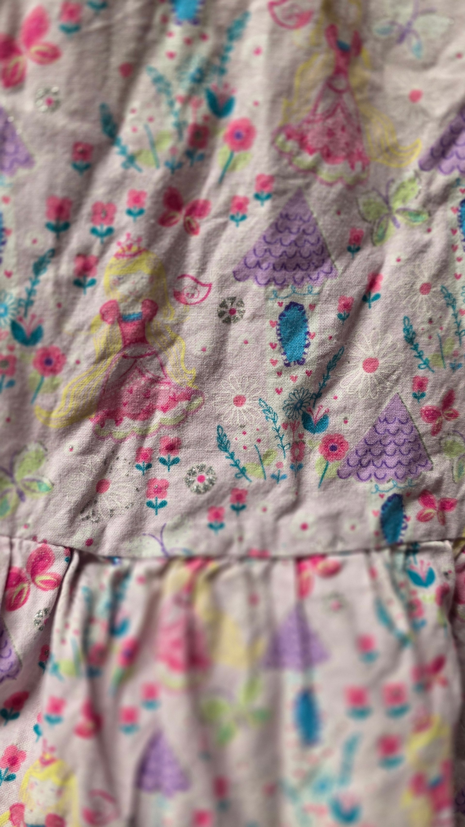 ANA's FAVORITE - Size 4 - USED - Handmade LEGACY princess dress product image (5)