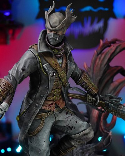 The Hunter from Bloodborne 🖤 This course will be coming back to our patreon in a couple weeks! The finished model himself is ...