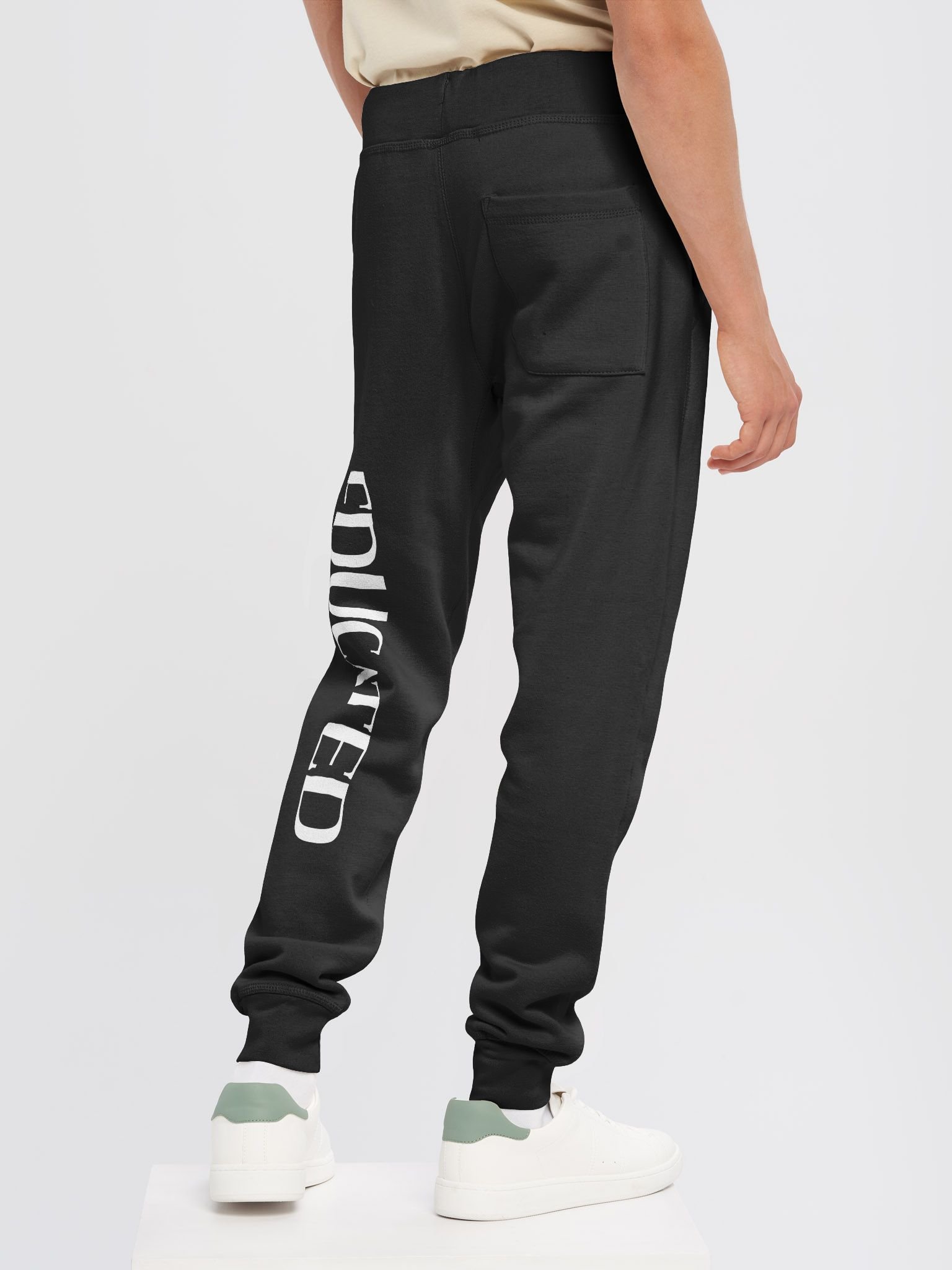 Joggers product image (13)