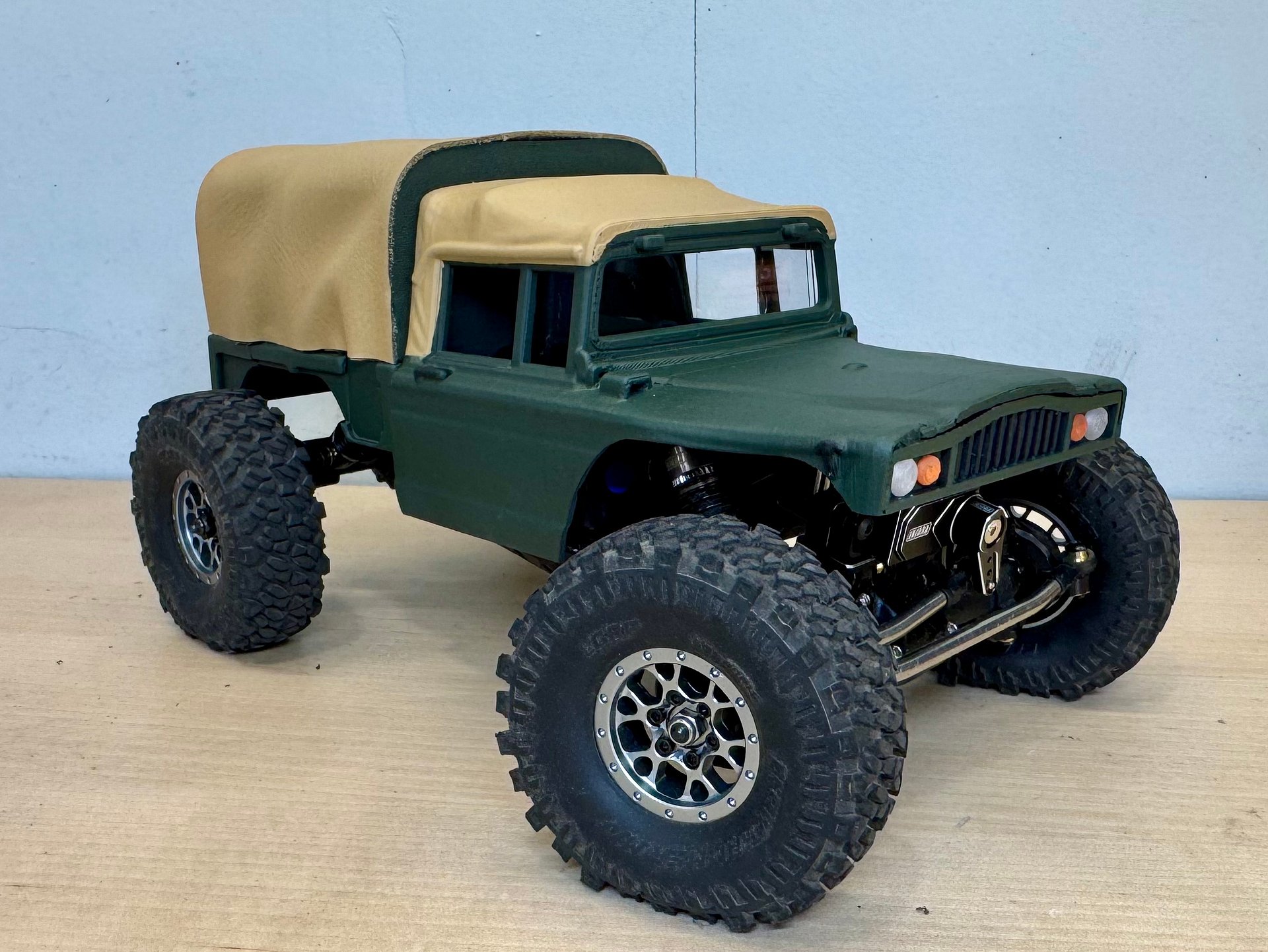 Redcat Ascent 18 Toyota Mullet product image (1)