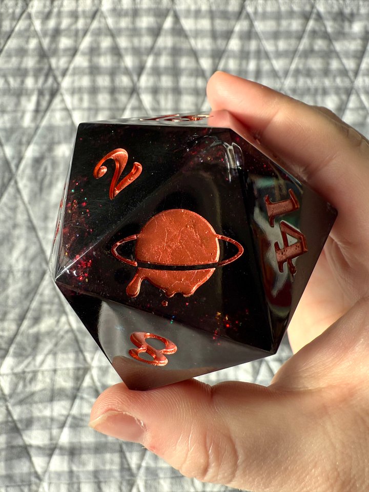 "Vampiric Kiss" B-GRADE Glitter Fall Liquid Core Chonky D20 product image (1)