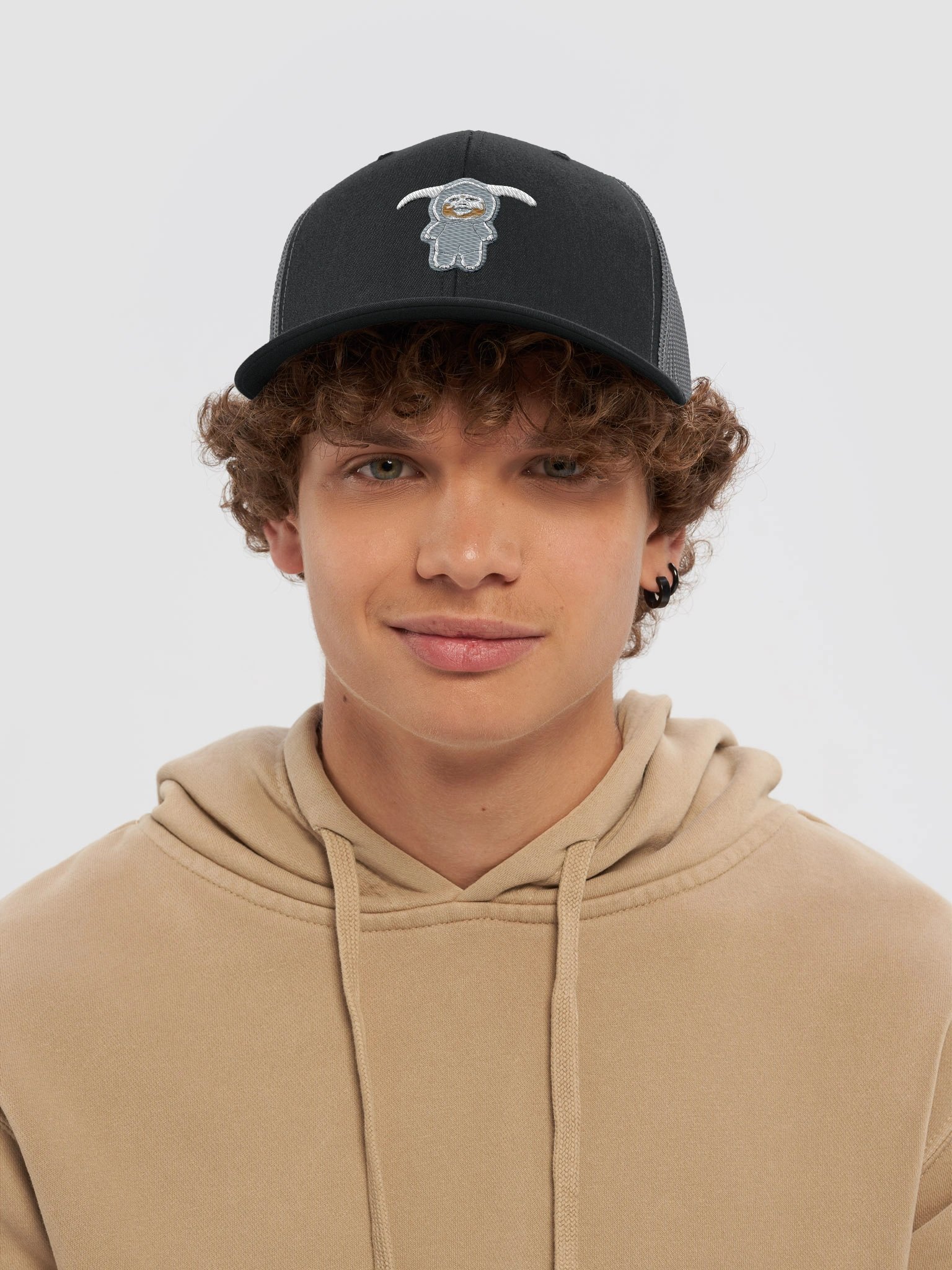 Grey Lamartin martin trucker cap product image (5)