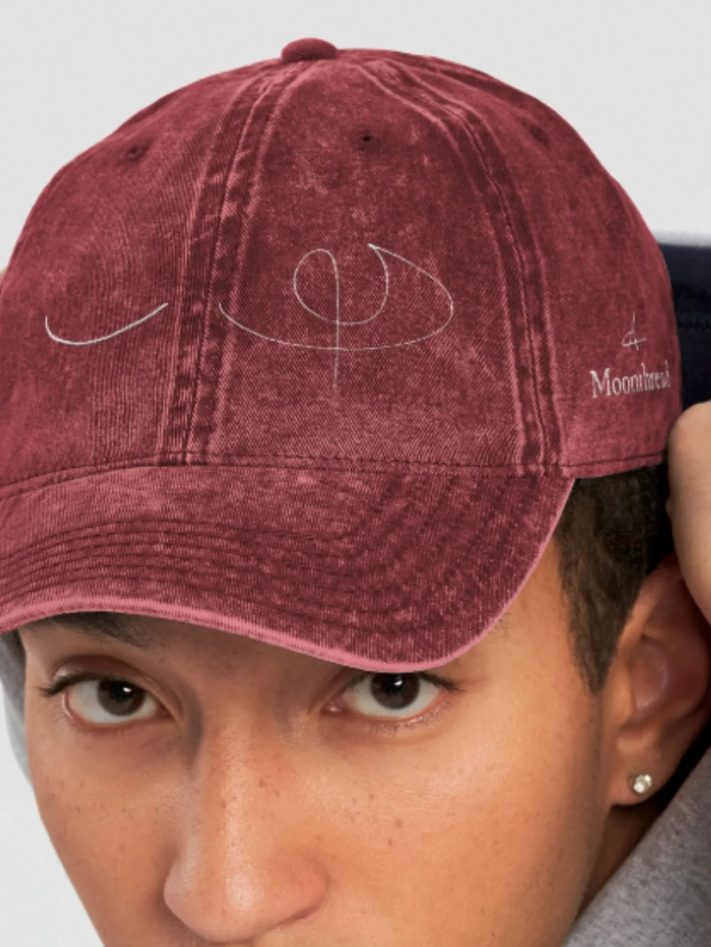 Hat (Moonthread, in Red) product image (9)