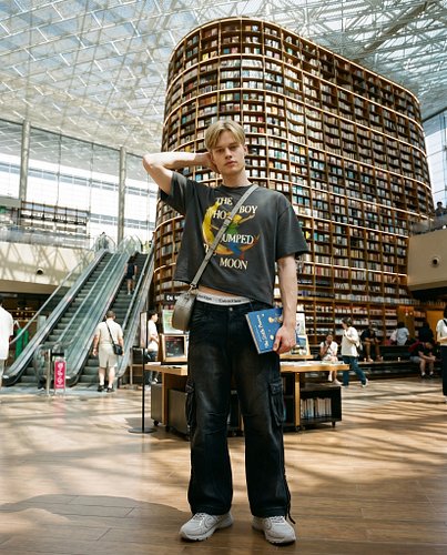 Infinite knowledge & Sun Fade Tees📖

The Boy Who Jumped the Moon Sun Fade T-Shirt 🌙🏃🏼