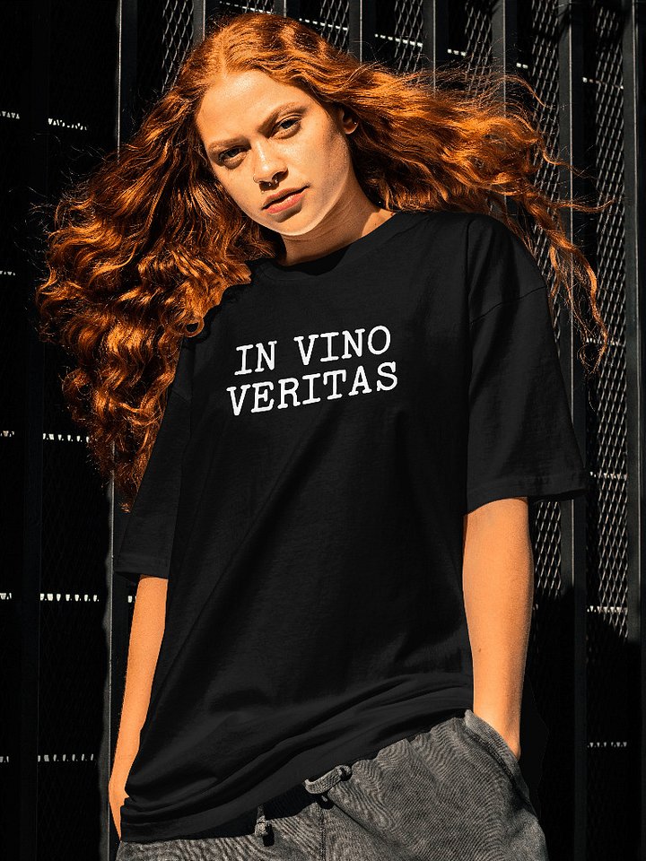 In Vino Veritas TShirt product image (2)