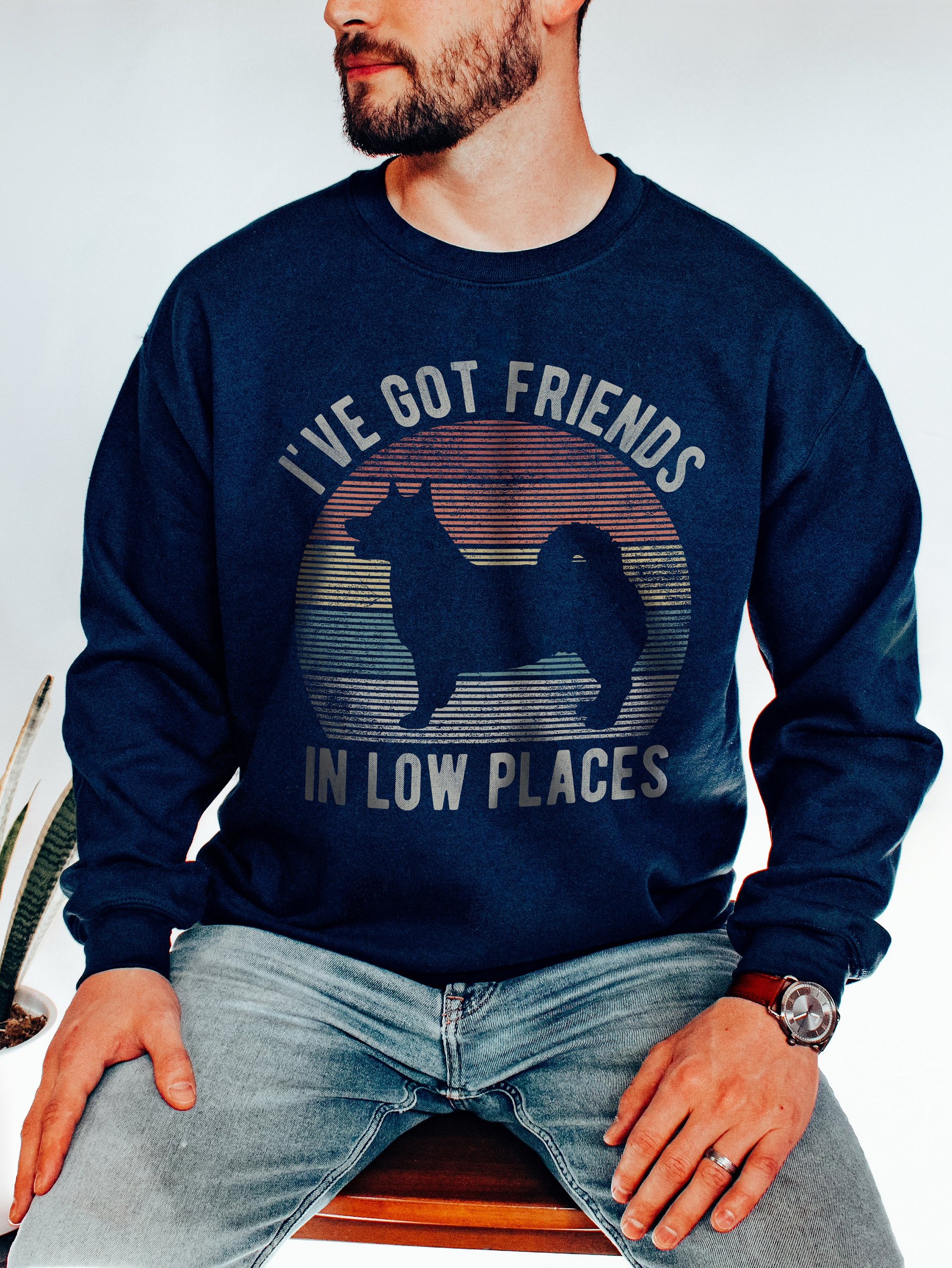 I've Got Friends in Low Places Swedish Vallhund Sweatshirt | Funny Vintage-Style Shirt for Swedish Vallhund Owners product image (2)