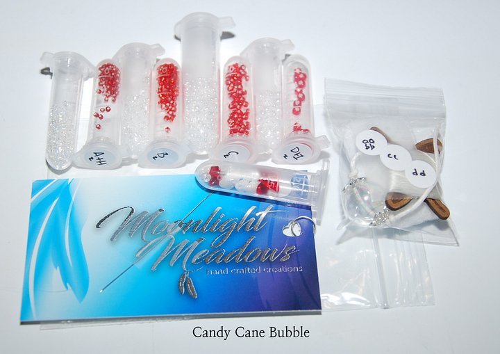 Candy Cane Spiral Infinity Rose SDragon Bead Kit product image (1)