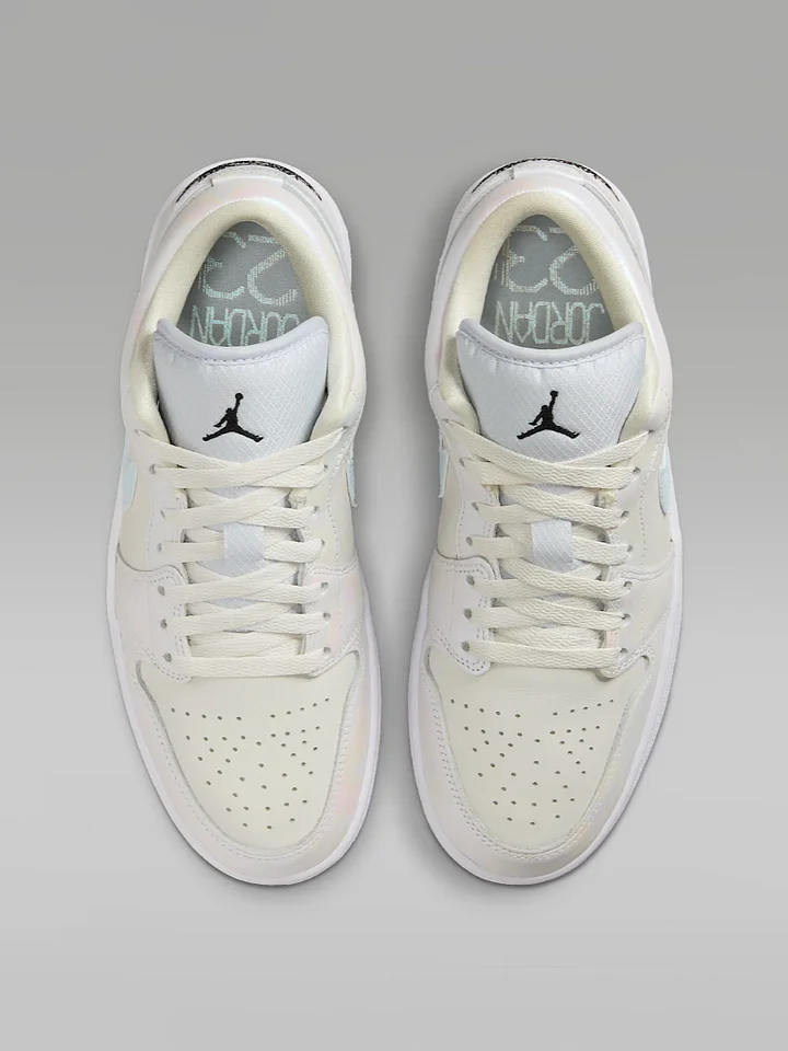 Alluci+JORDAN+1+LOW+SE-Pearl product image (1)